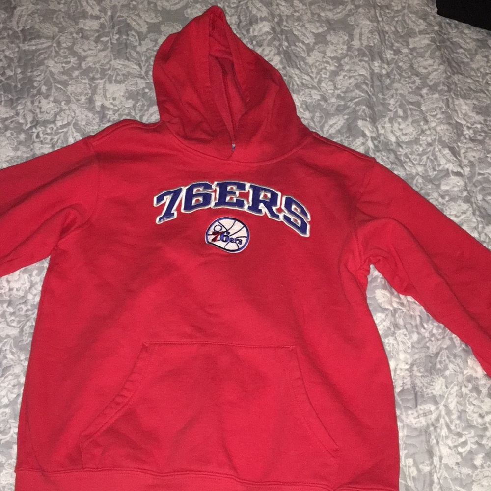 76ers sweatshirt